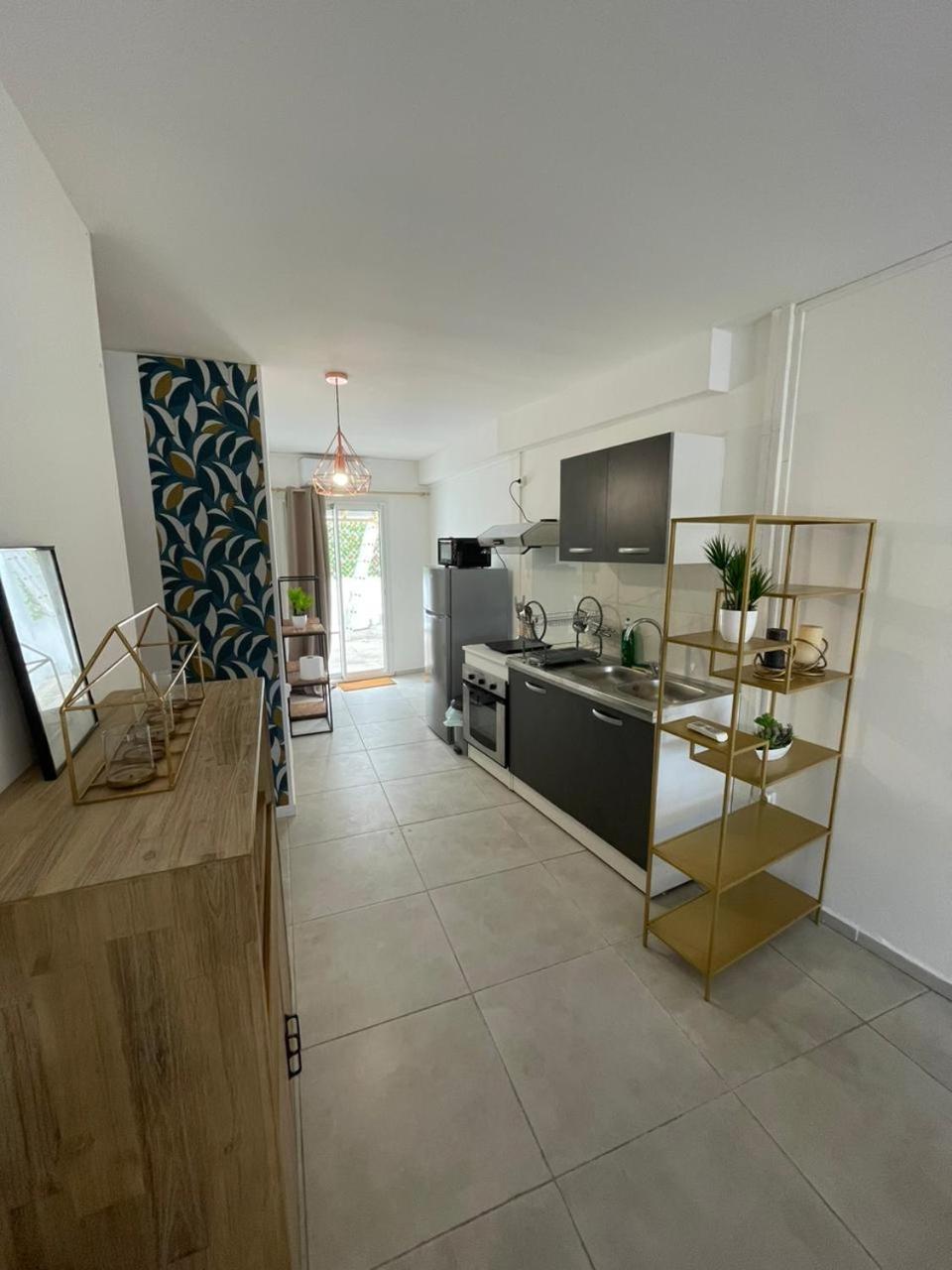 Residencestys Сен Дьони Екстериор снимка